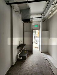 Rowell Road (D8), Retail #592350761